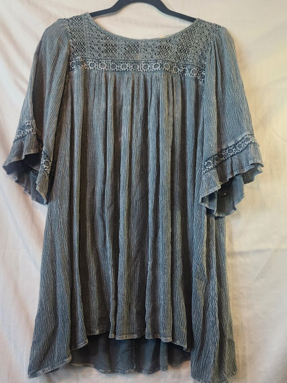 Easel Crochet Lace Yoke Mineral Wash Crinkle Babydoll Tunic Dress Size S Blue